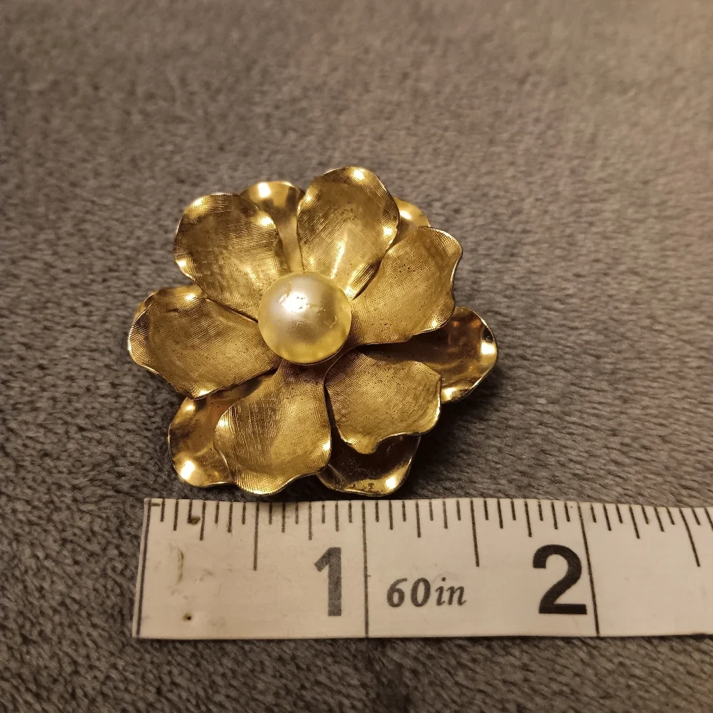 Vintage Silver Tone, Faux Pearl, Lotus Flower Brooch Pin, Whimsical Floral